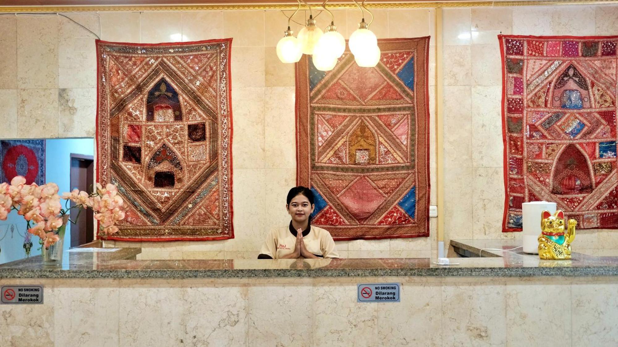 Pasifik Hotel Cakarta Dış mekan fotoğraf